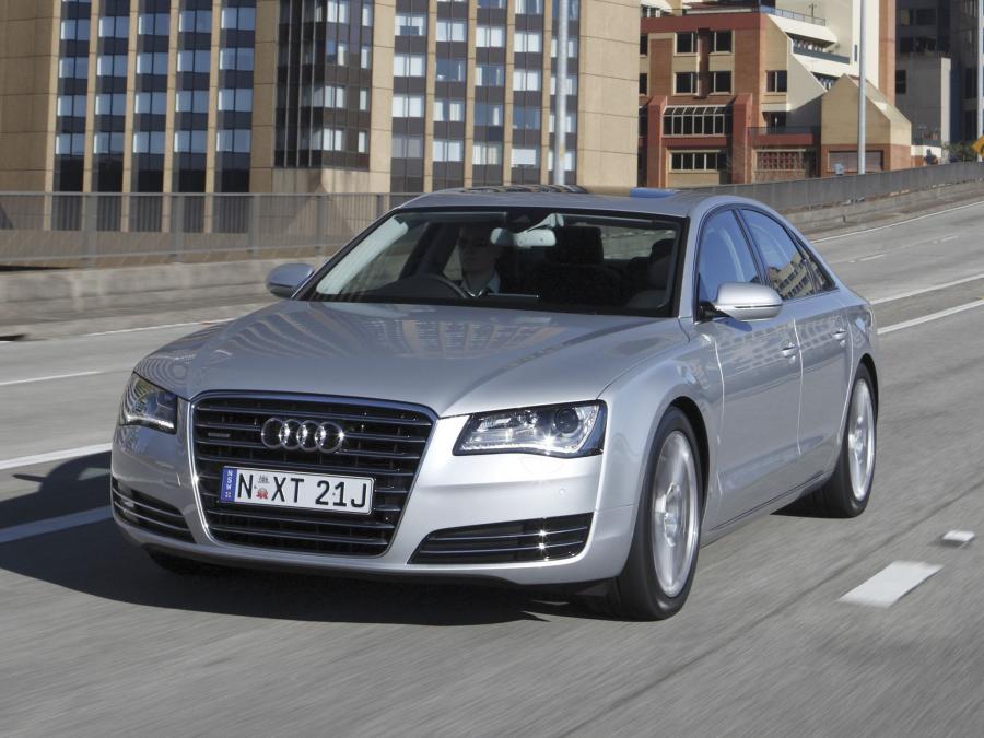  Audi A8 4.2 FSI Quattro (D4) 2010 года  (AU) (фото 3 из 17)